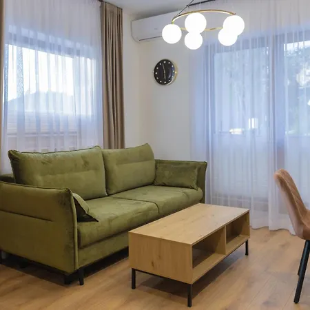 Apartment Z Klimatyzacja - Parking W Cenie - Idealny Dla Par I Rodzin Z Dziecmi - Kacik Zabaw Dla Dzieci